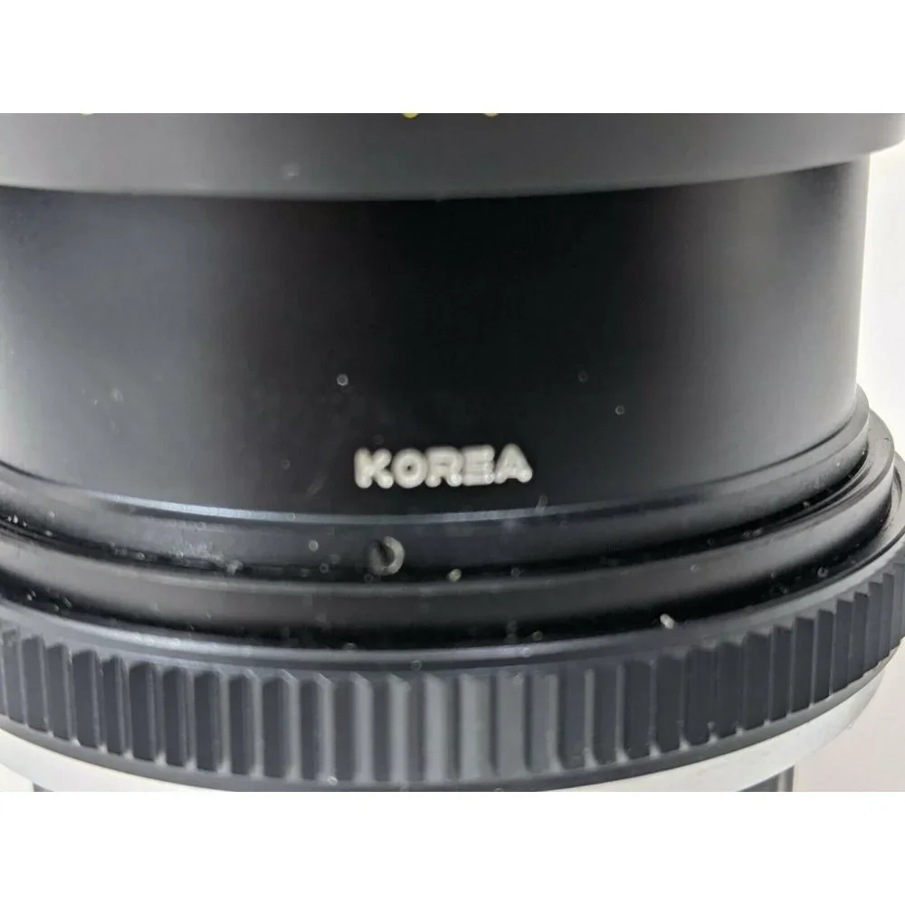 Beston M.C Macro Zoom 1:4.5 f=80-205mm camera lens MInolta SLR